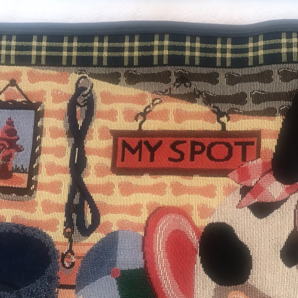 Pet Accent Rug - Picture 8 of 14